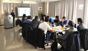 カザフスタン政府より視察に来られました。